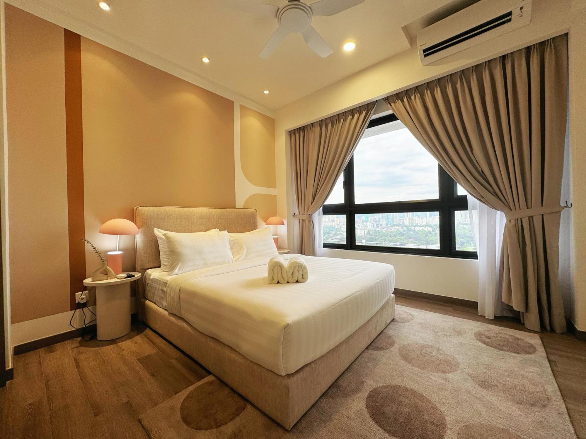 Agile Bukit Bintang Trx By Dormeo Destinations Apartment Kuala Lumpur Luaran gambar