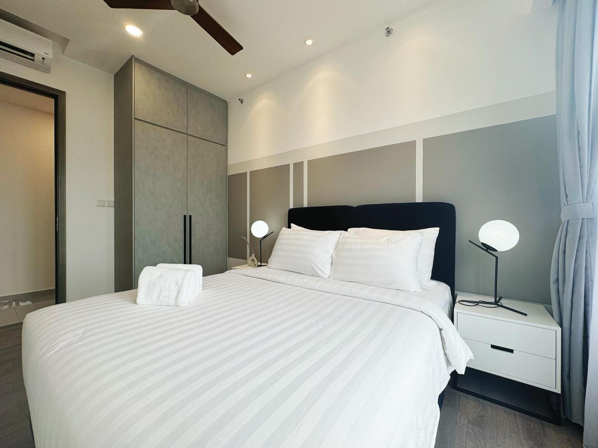 Agile Bukit Bintang Trx By Dormeo Destinations Apartment Kuala Lumpur Luaran gambar